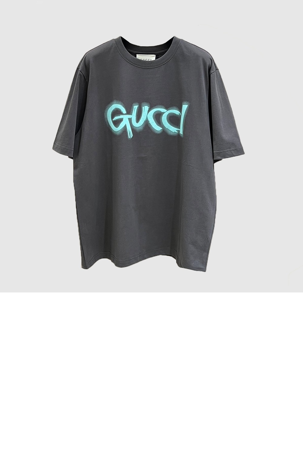 구찌 로고 프린트 반팔