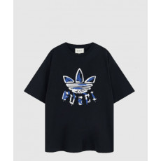 구찌 로고 프린트 반팔