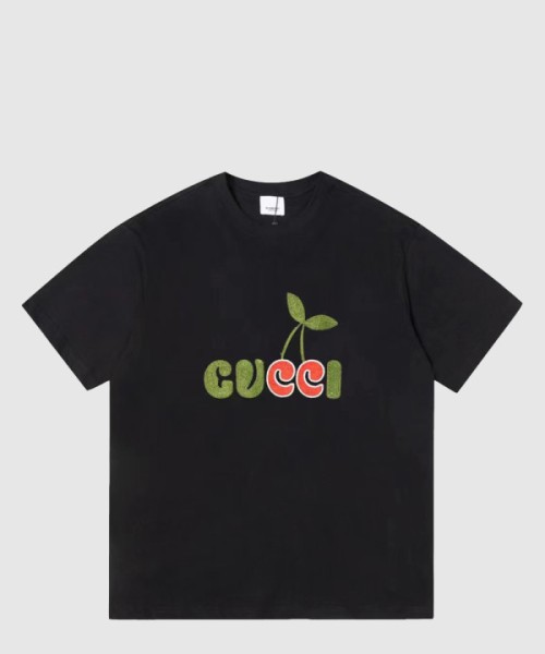 구찌 로고 프린트 반팔