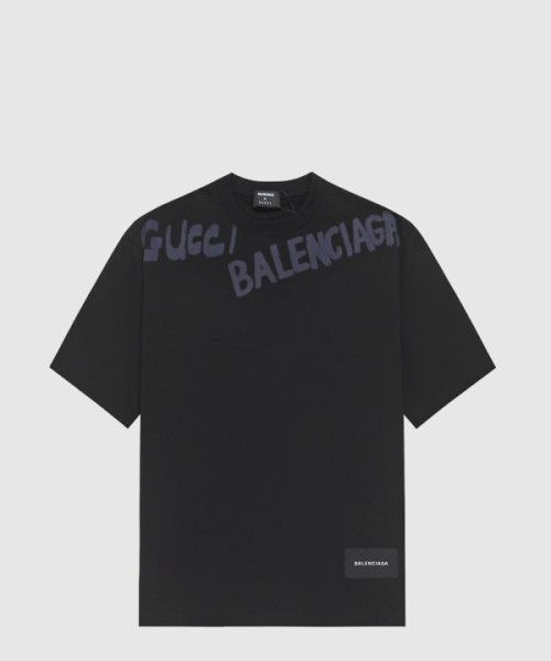 구찌 로고 프린트 반팔