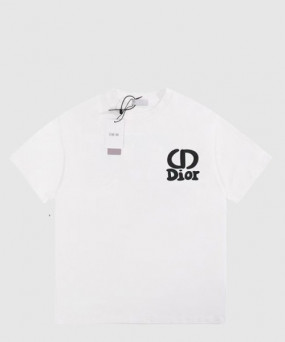 디올 로고 프린트 반팔