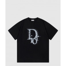 디올 로고 프린트 반팔