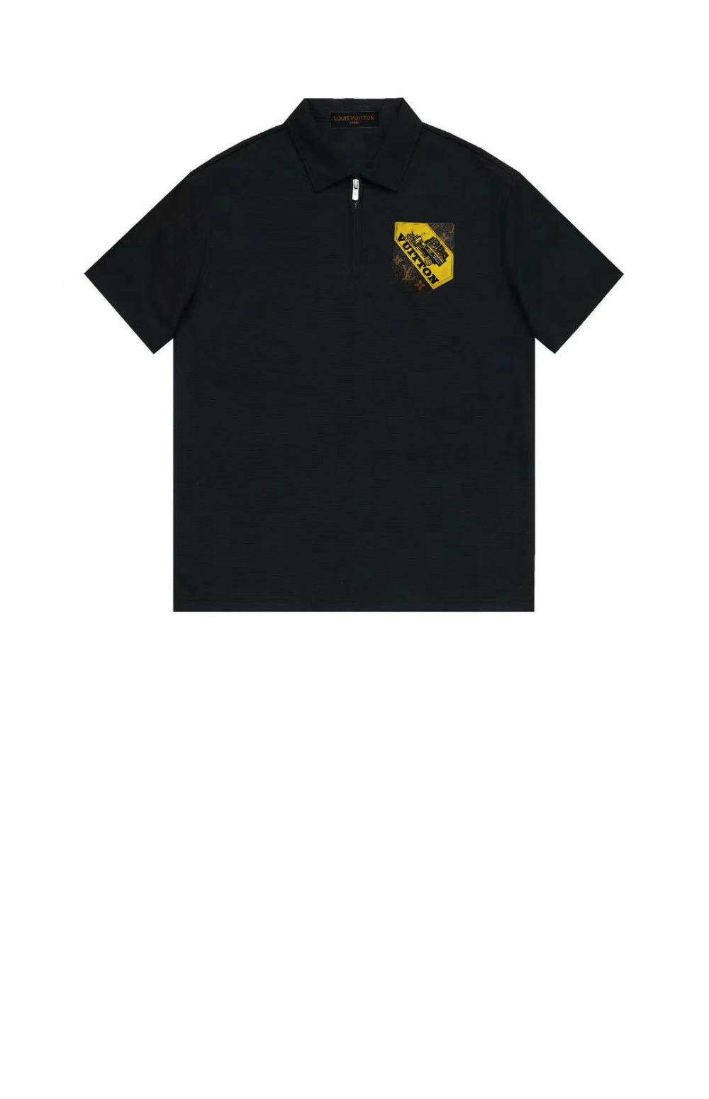 루이비통 로고 프린트 반팔