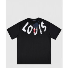 루이비통 로고 프린트 반팔