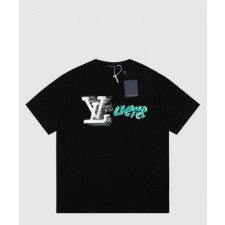 루이비통 로고 프린트 반팔