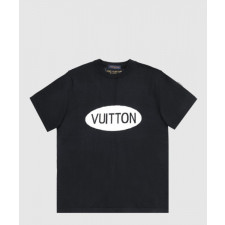 루이비통 로고 프린트 반팔