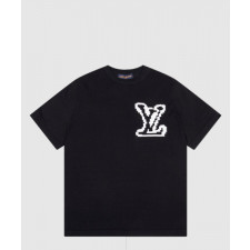 루이비통 로고 프린트 반팔