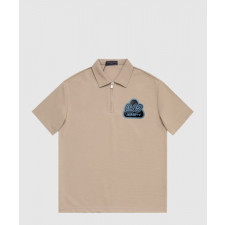 루이비통 로고 프린트 반팔