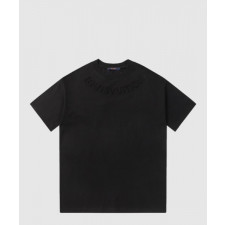 루이비통 로고 프린트 반팔