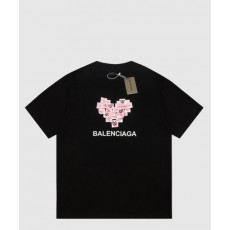 발렌시아가 티셔츠