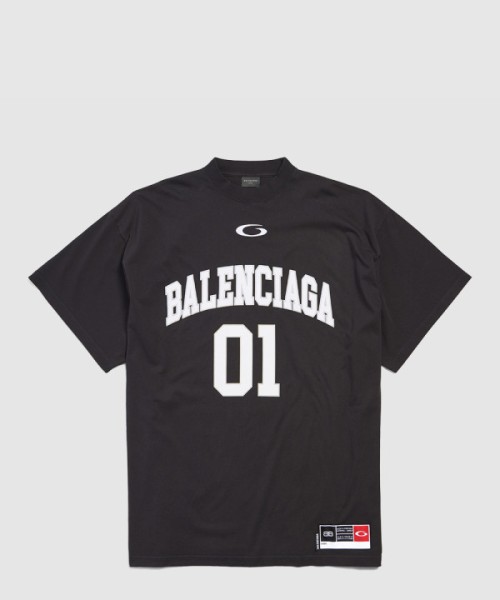 발렌시아가 오버사이즈 티셔츠