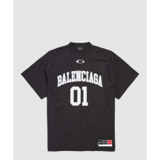 발렌시아가 오버사이즈 티셔츠