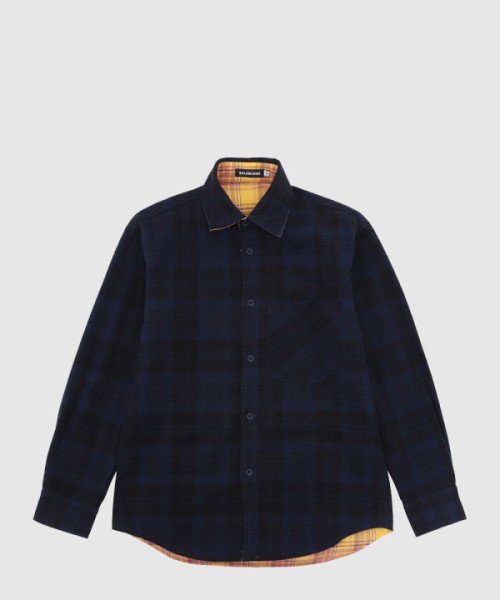 발렌시아가 리버서블 라지 핏 셔츠