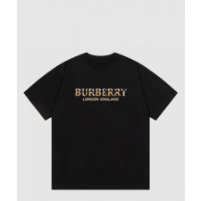 버버리 로고 프린트 반팔