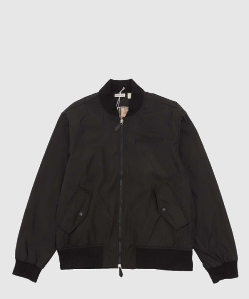 버버리 로고 집업 자켓