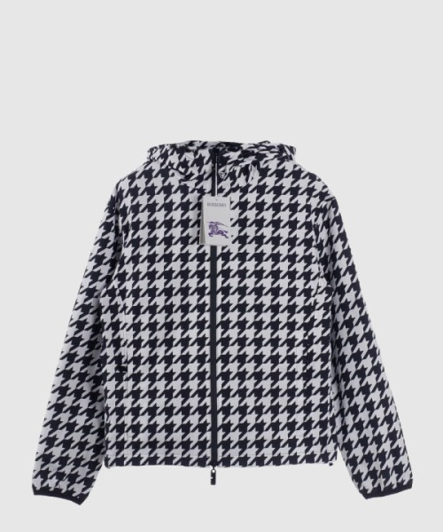 버버리 로고 집업 자켓