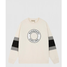 버버리 화이트 스냅 버튼 스웨터