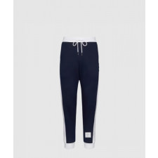 톰브라운 로고 패치 드로스트링 코튼 팬츠