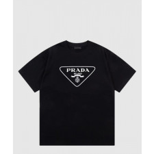 프라다 로고 프린트 반팔