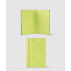 루이비통 패스포트 커버 M14115