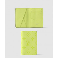 루이비통 포켓 오거나이저 M14113