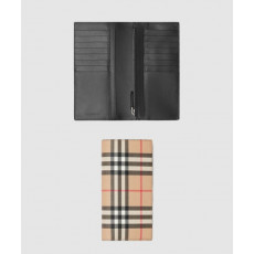버버리 빈티지 체크 E-캔버스 장지갑 80166131