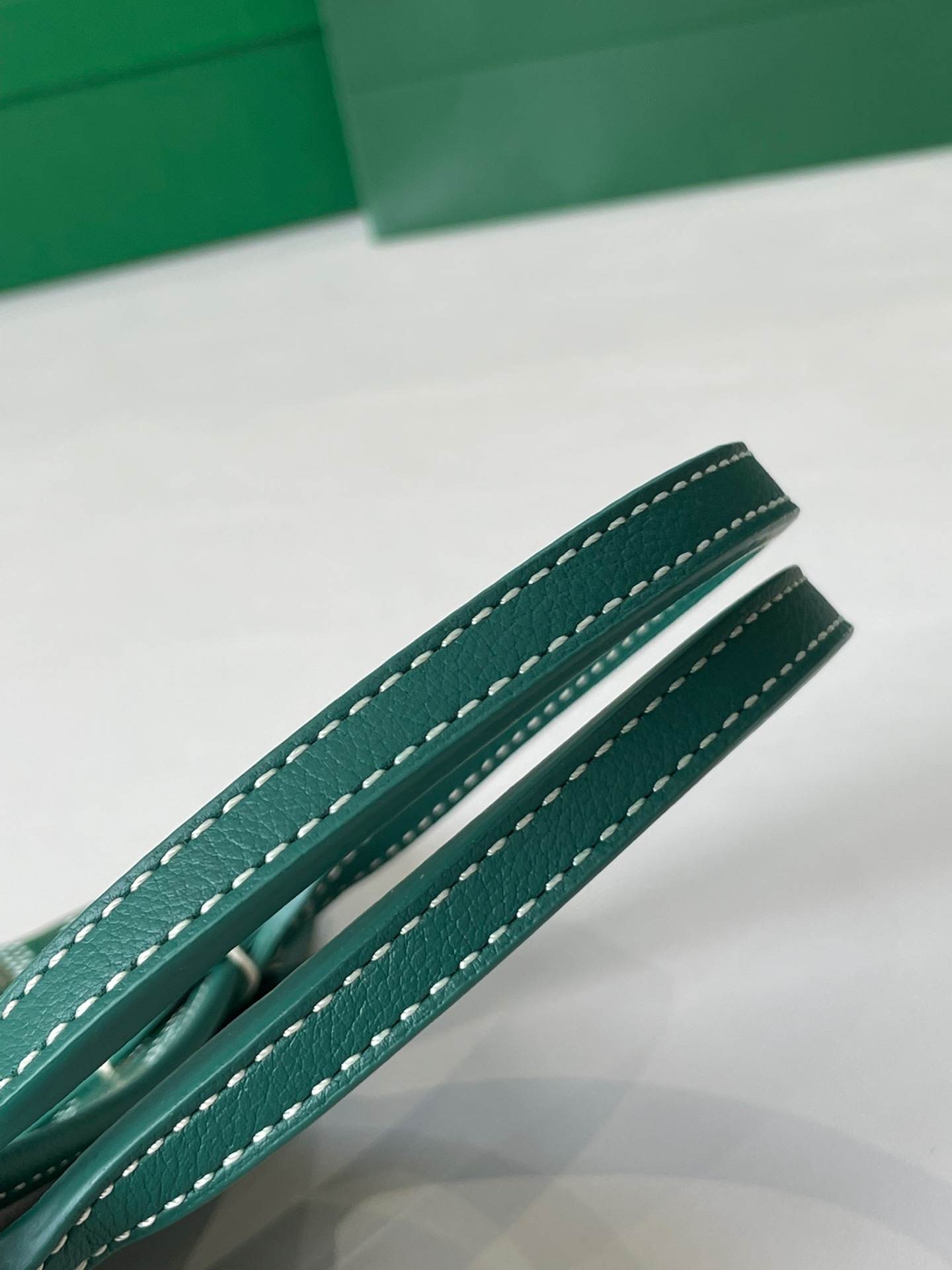 고야드 포아티에 토트백 그린