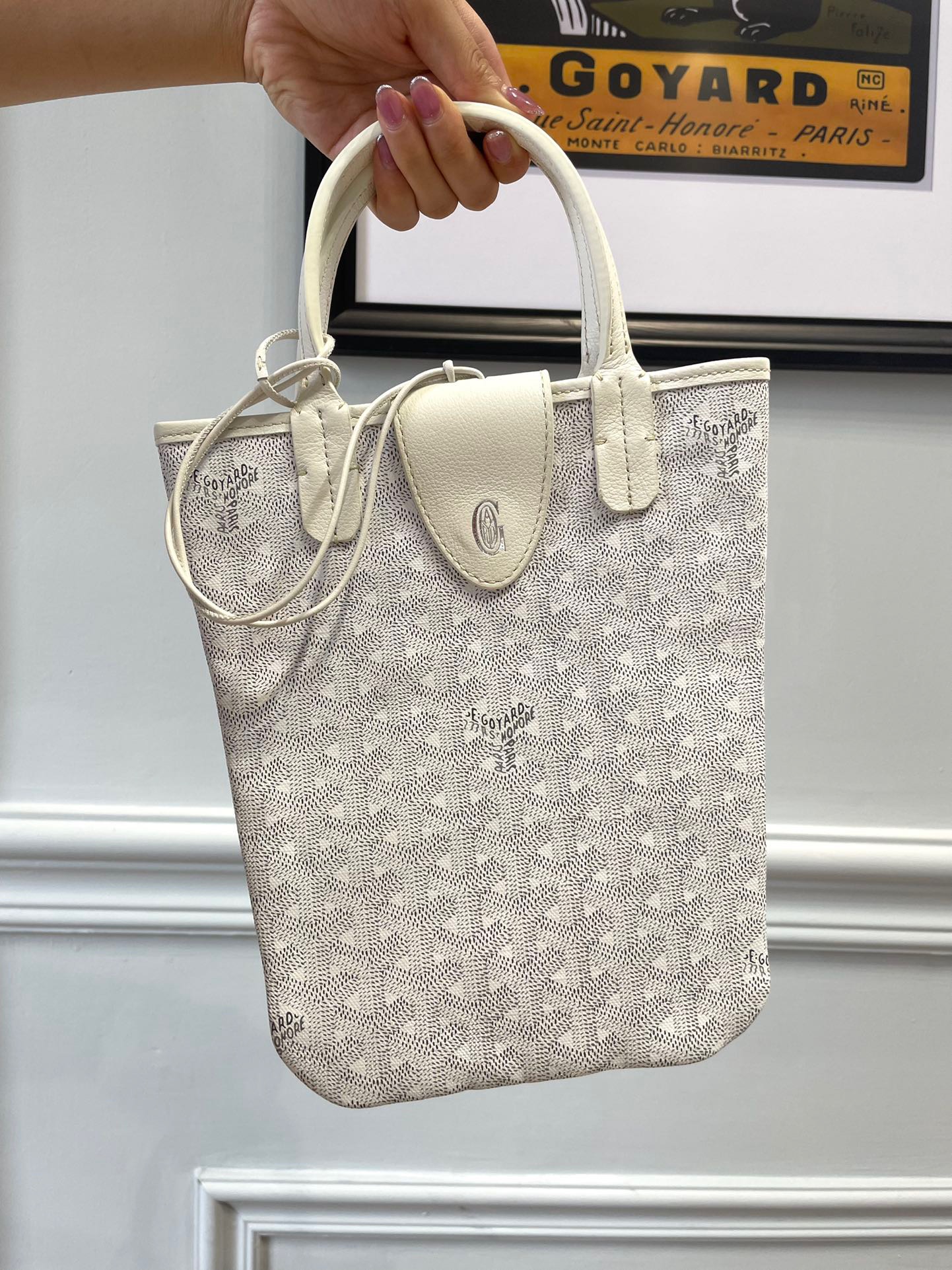 고야드 포아티에 토트백 화이트