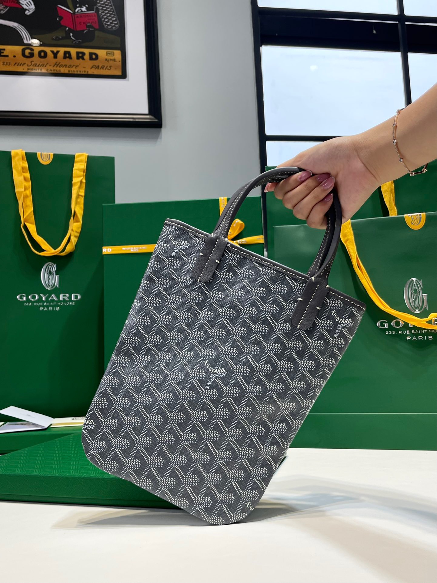 고야드 포아티에 토트백 그레이