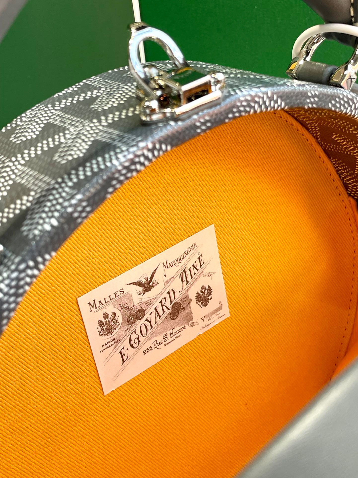 고야드 알토 후드백 그레이