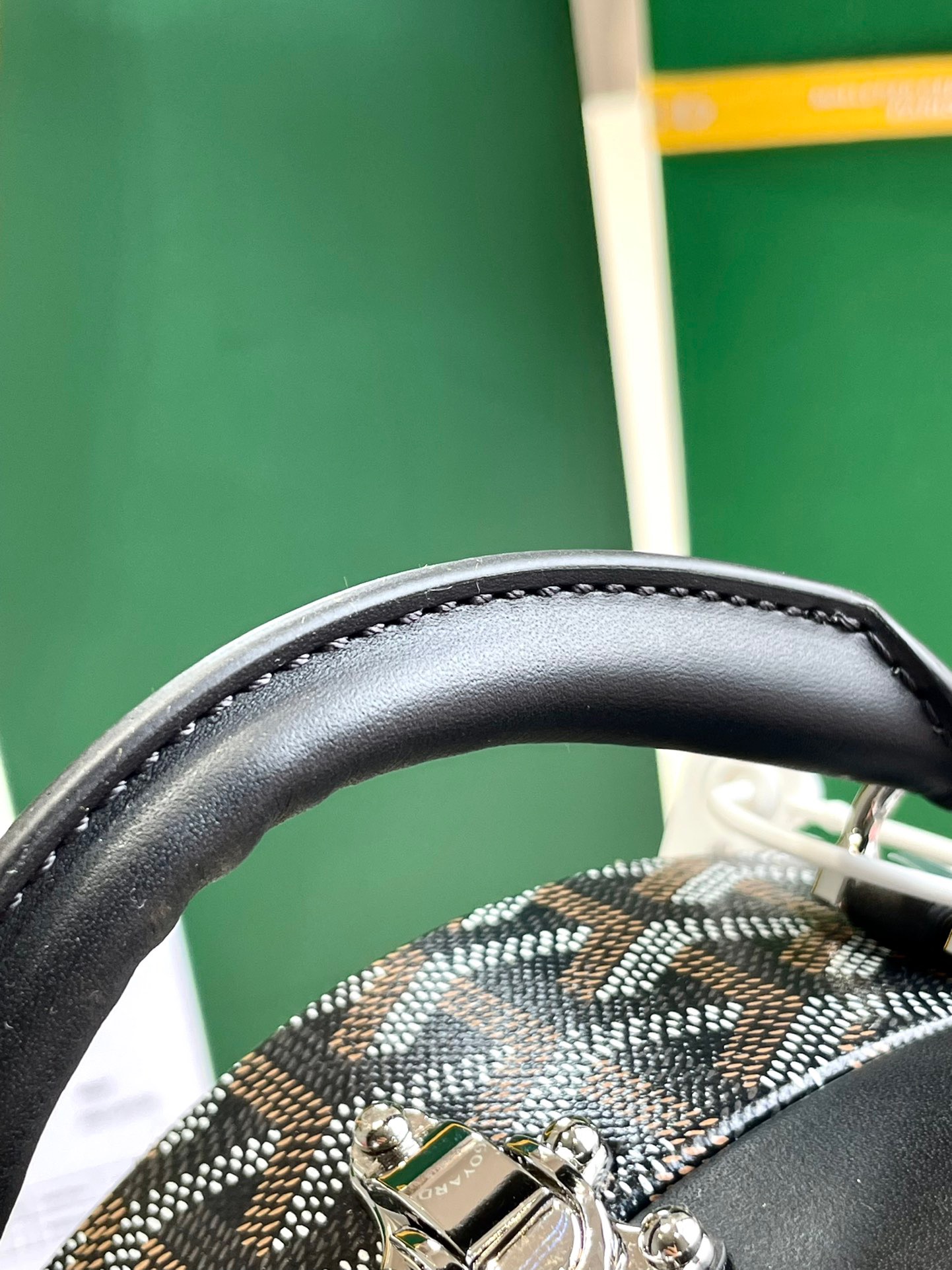 고야드 알토 후드백 블랙