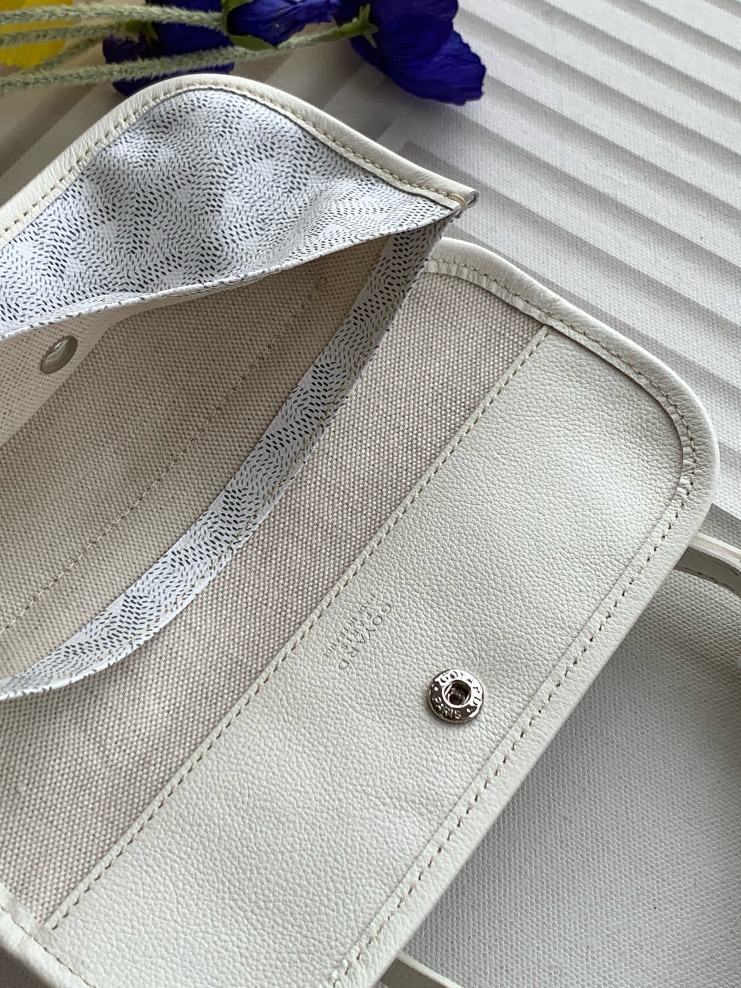 고야드 보헴 호보백 화이트