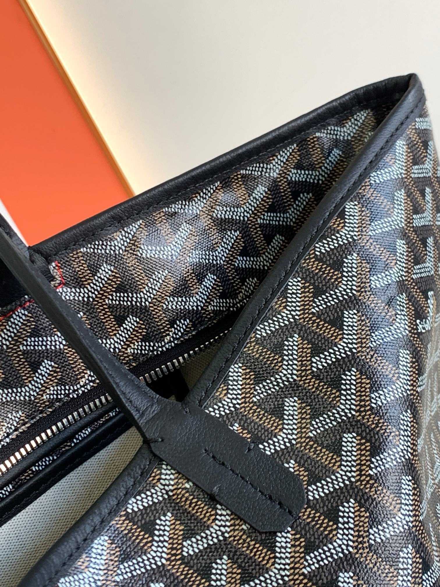 고야드 아르투아 MM 50cm 블랙