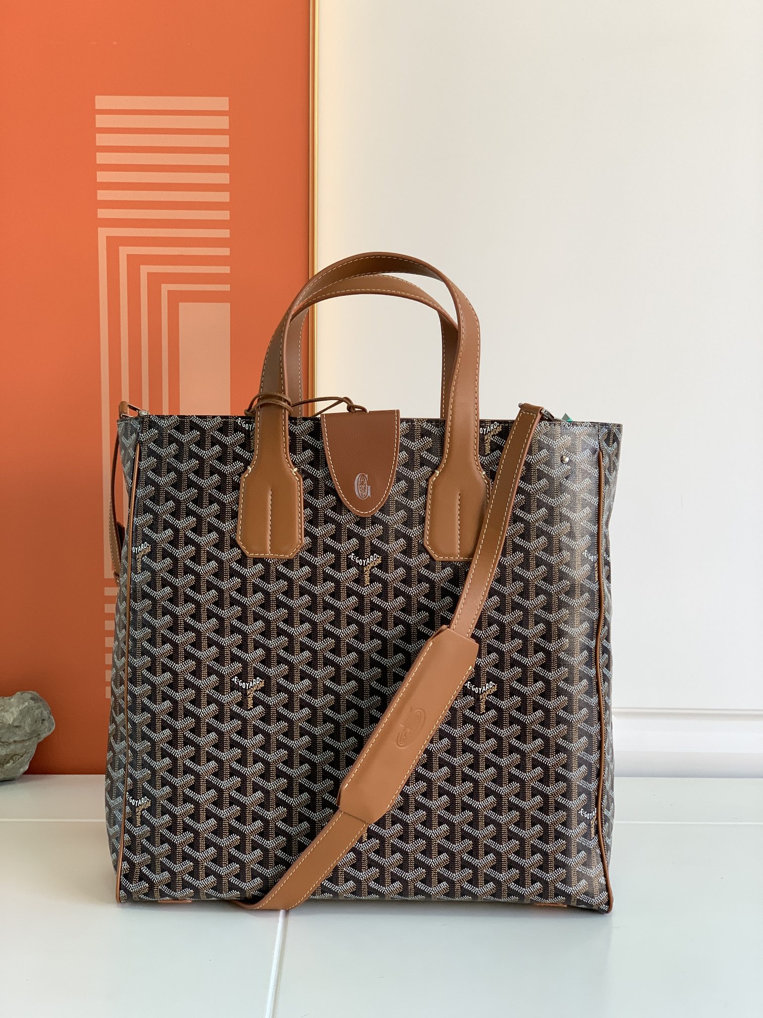 고야드 볼테르 토트백 블랙 탄