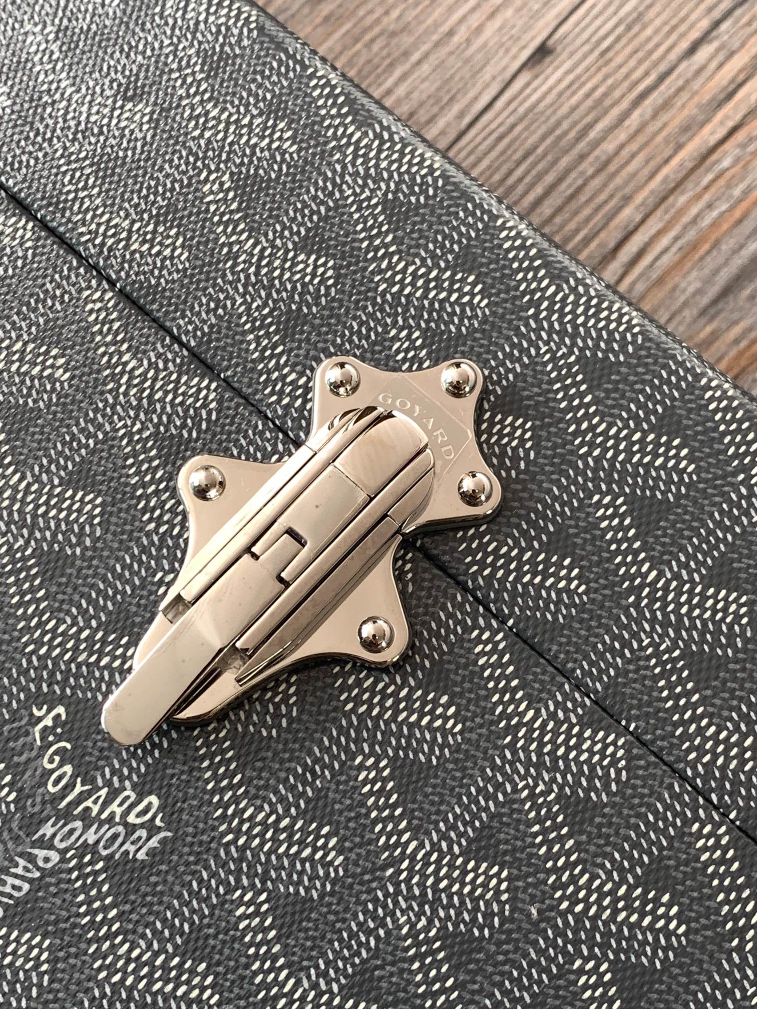 고야드 카세트 트렁크 백 그레이