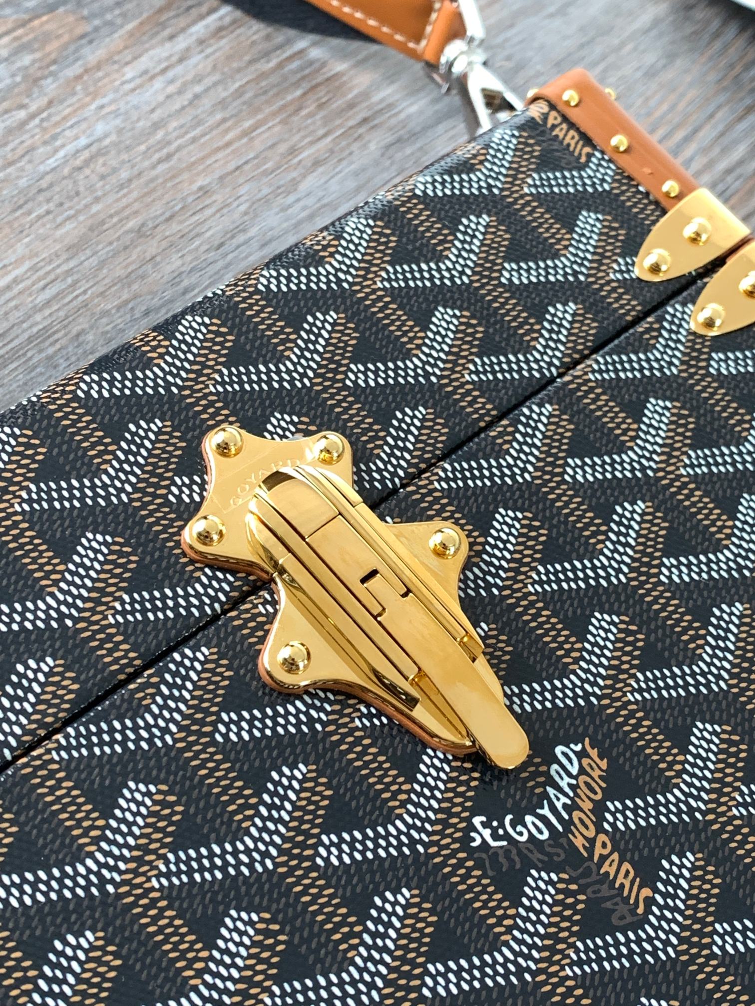 고야드 카세트 트렁크 백 블랙 탄