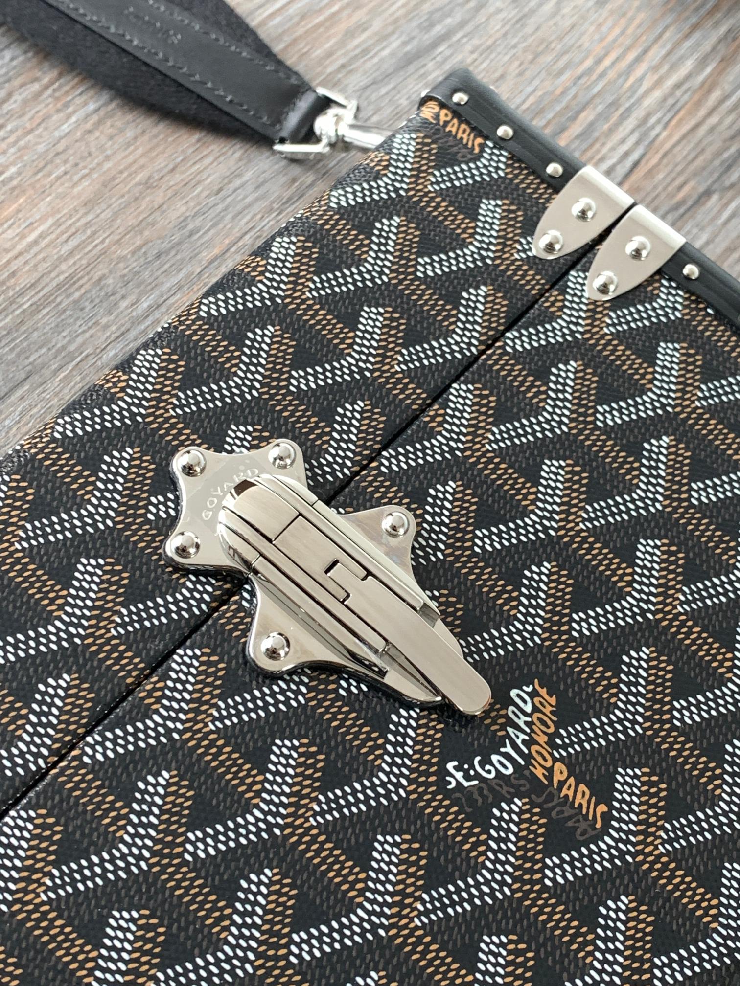 고야드 카세트 트렁크 백 블랙