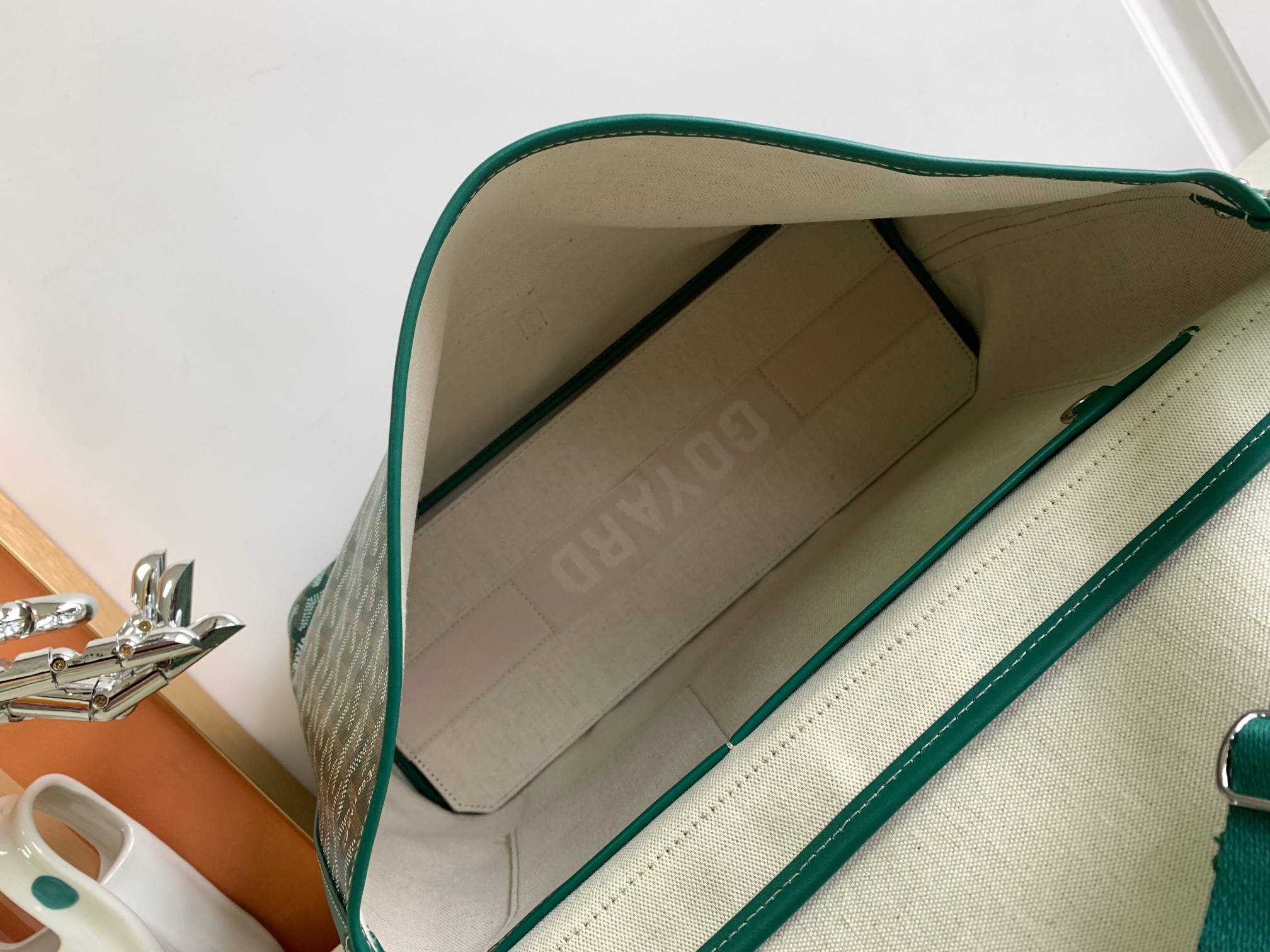 고야드 카페티엔 메신저백 MM 그린