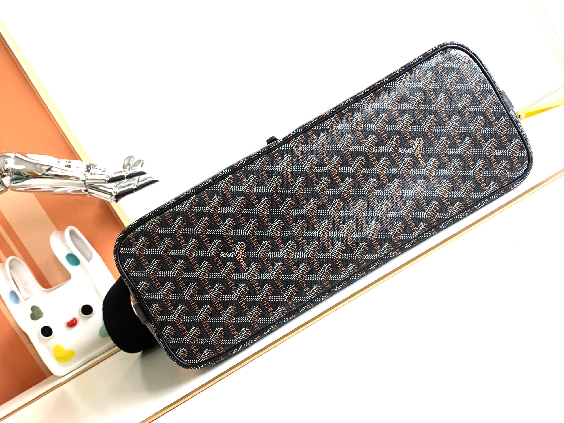 고야드 카페티엔 메신저백 MM 블랙