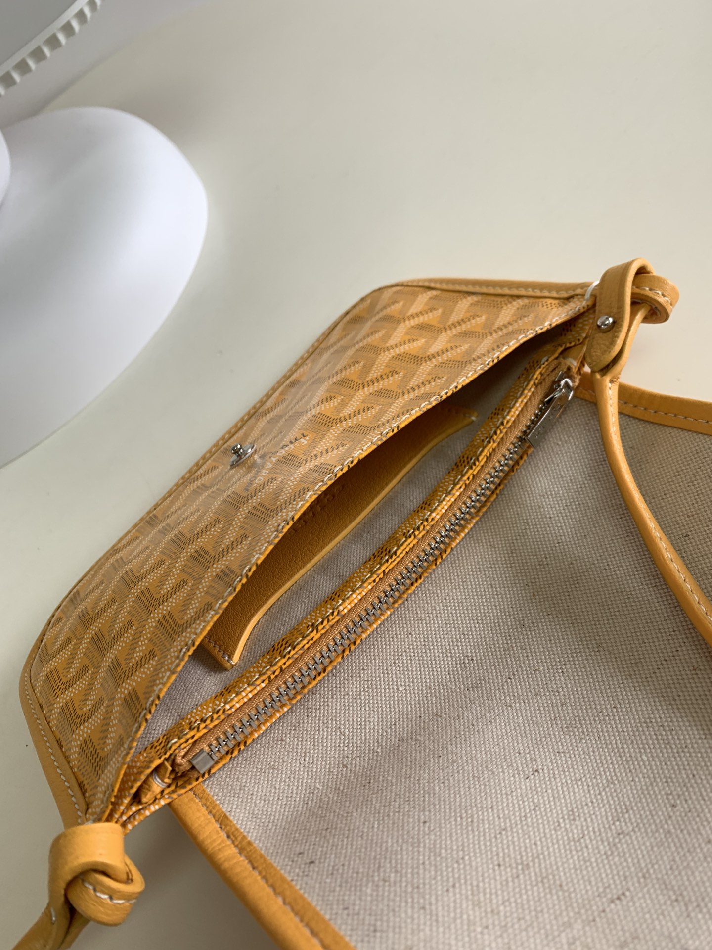 고야드 플뤼메 옐로우