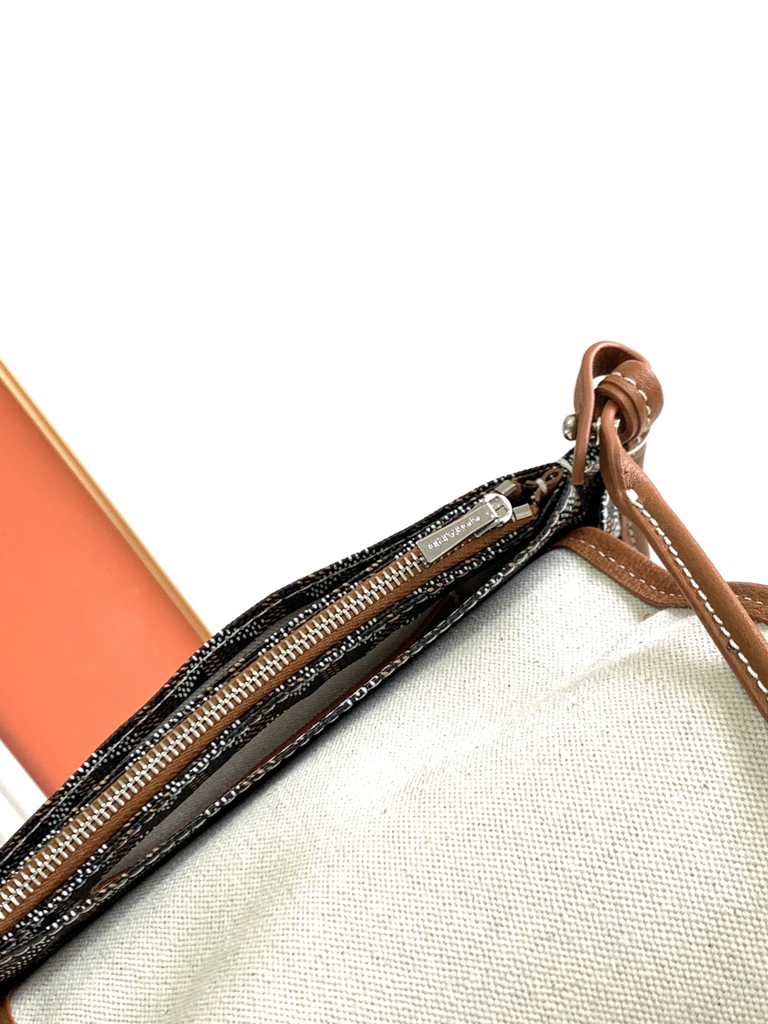 고야드 플뤼메 블랙 탄