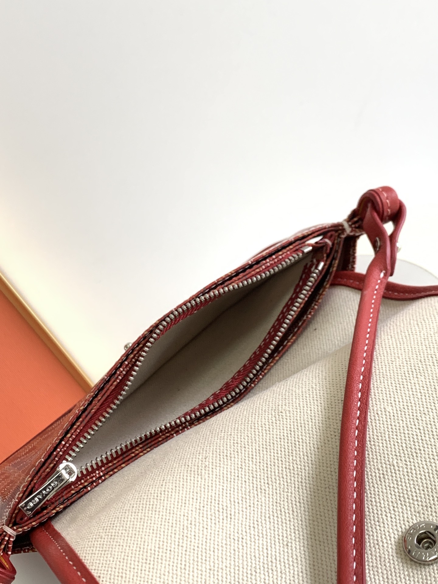 고야드 플뤼메 레드