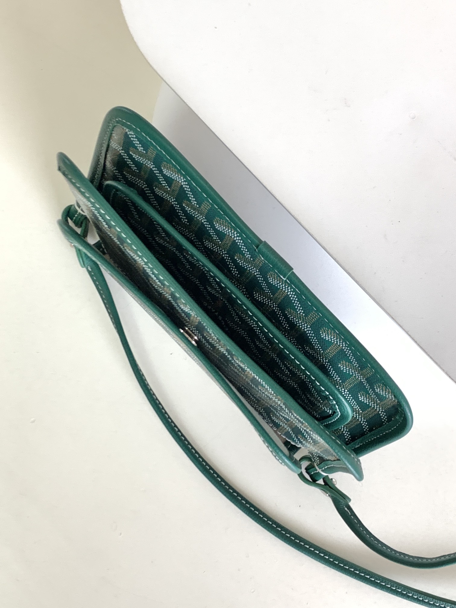 고야드 플뤼메 그린