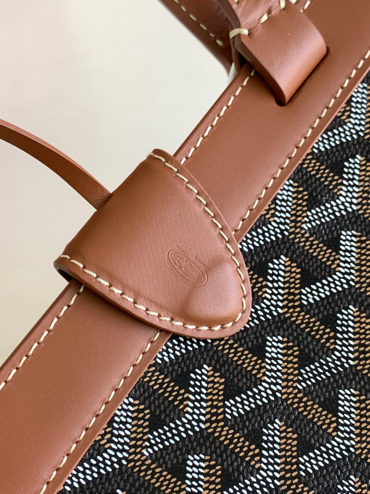 고야드 벨샤스 블랙 탄