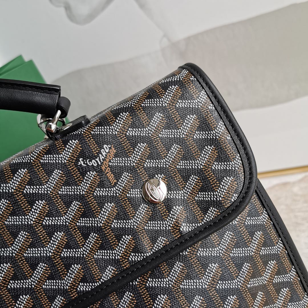 고야드 생레제르 백팩 블랙