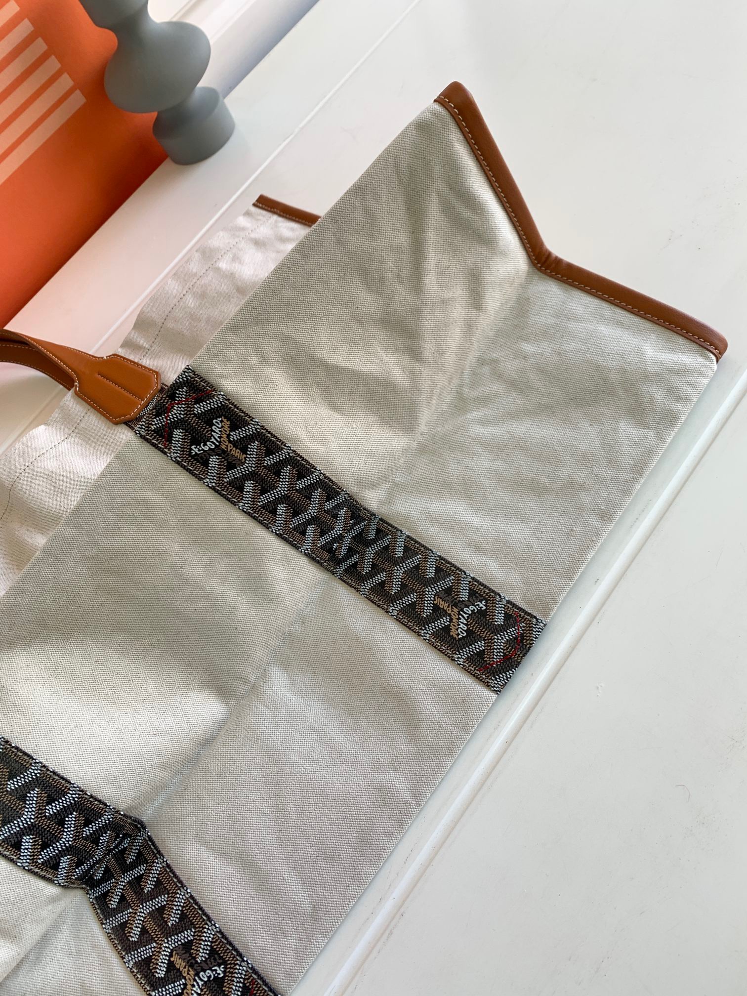 고야드 메디테라니안 리버시블백 블랙 탄