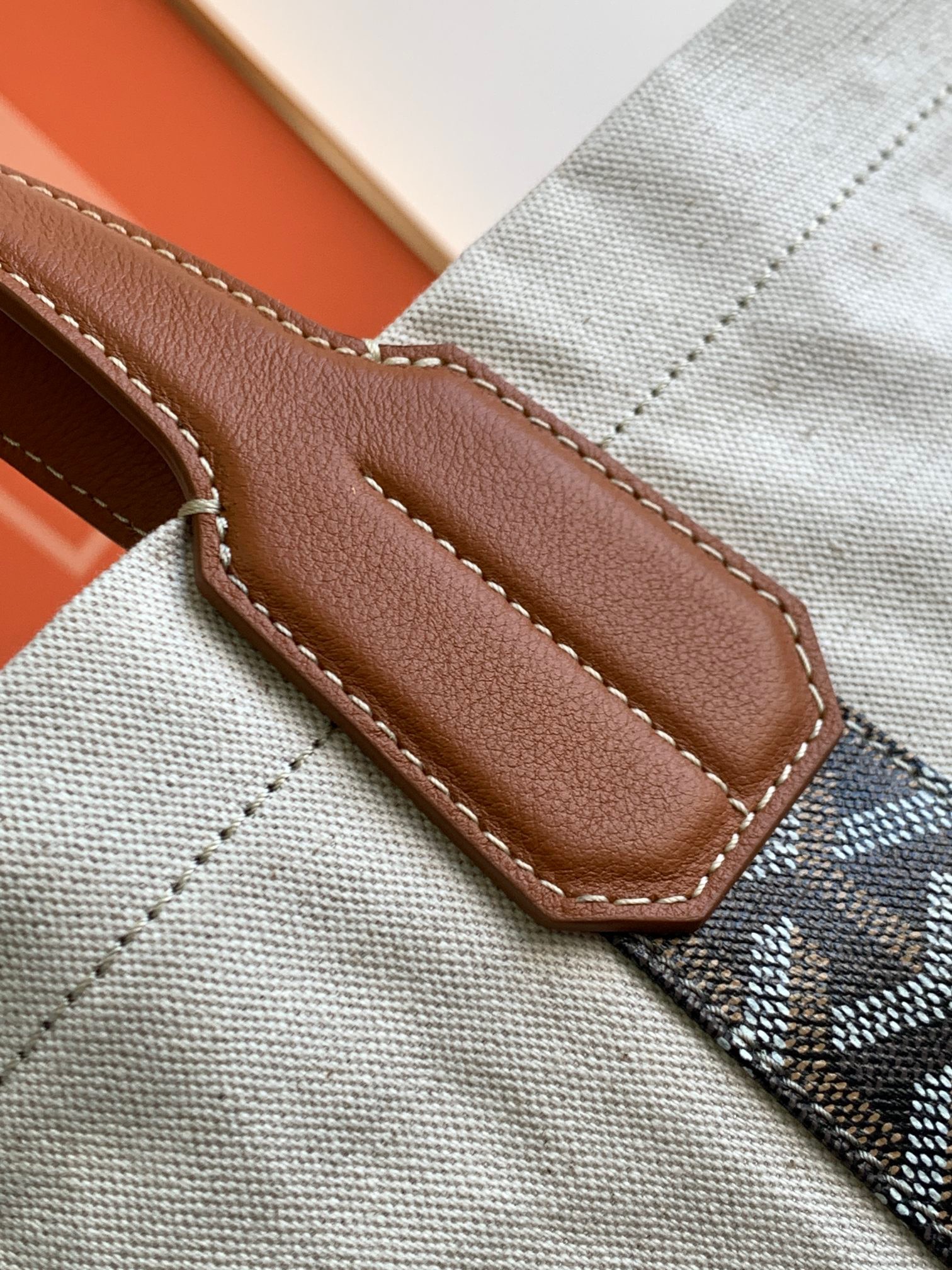 고야드 메디테라니안 리버시블백 블랙 탄