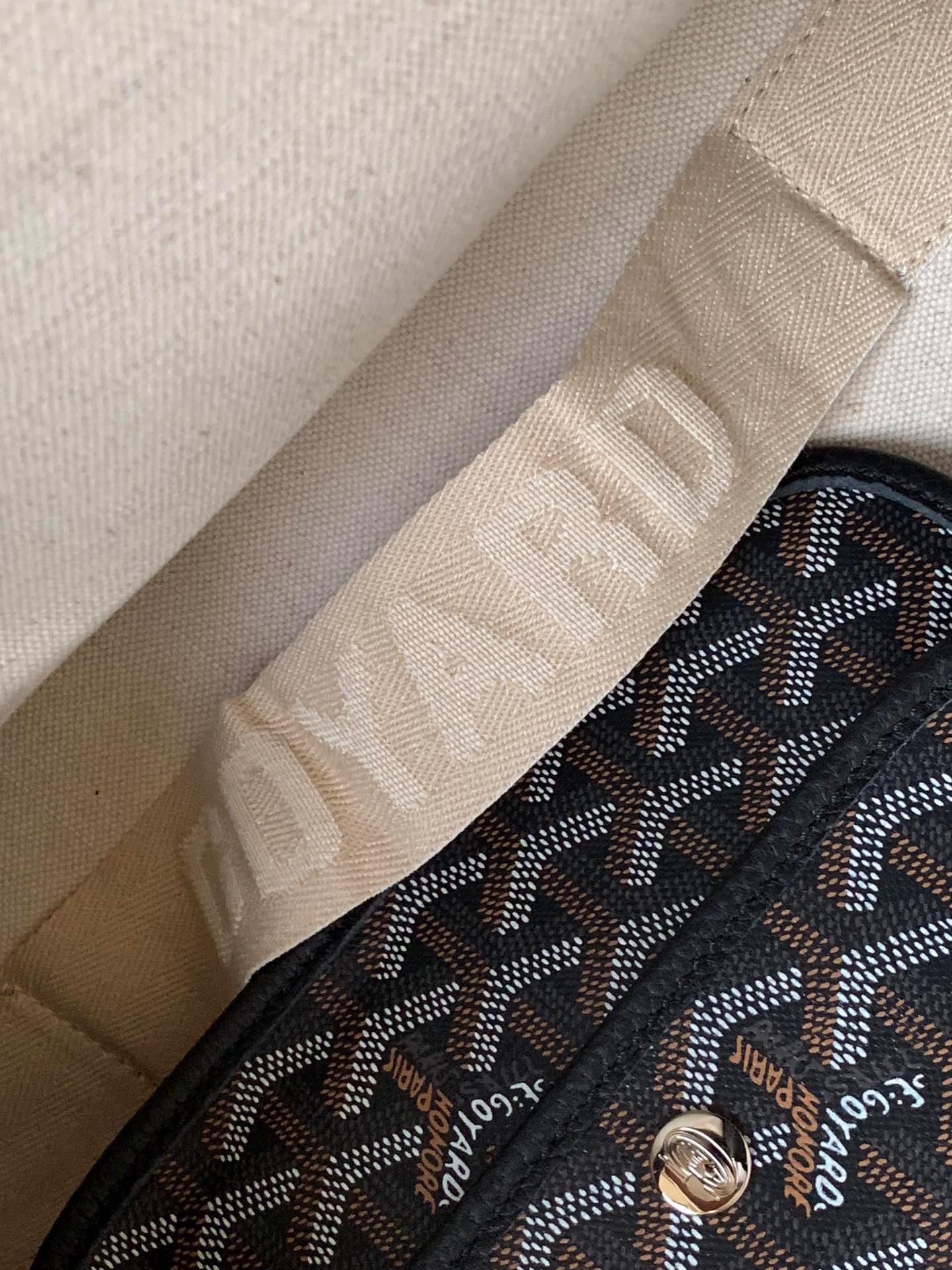 고야드 하디백 블랙