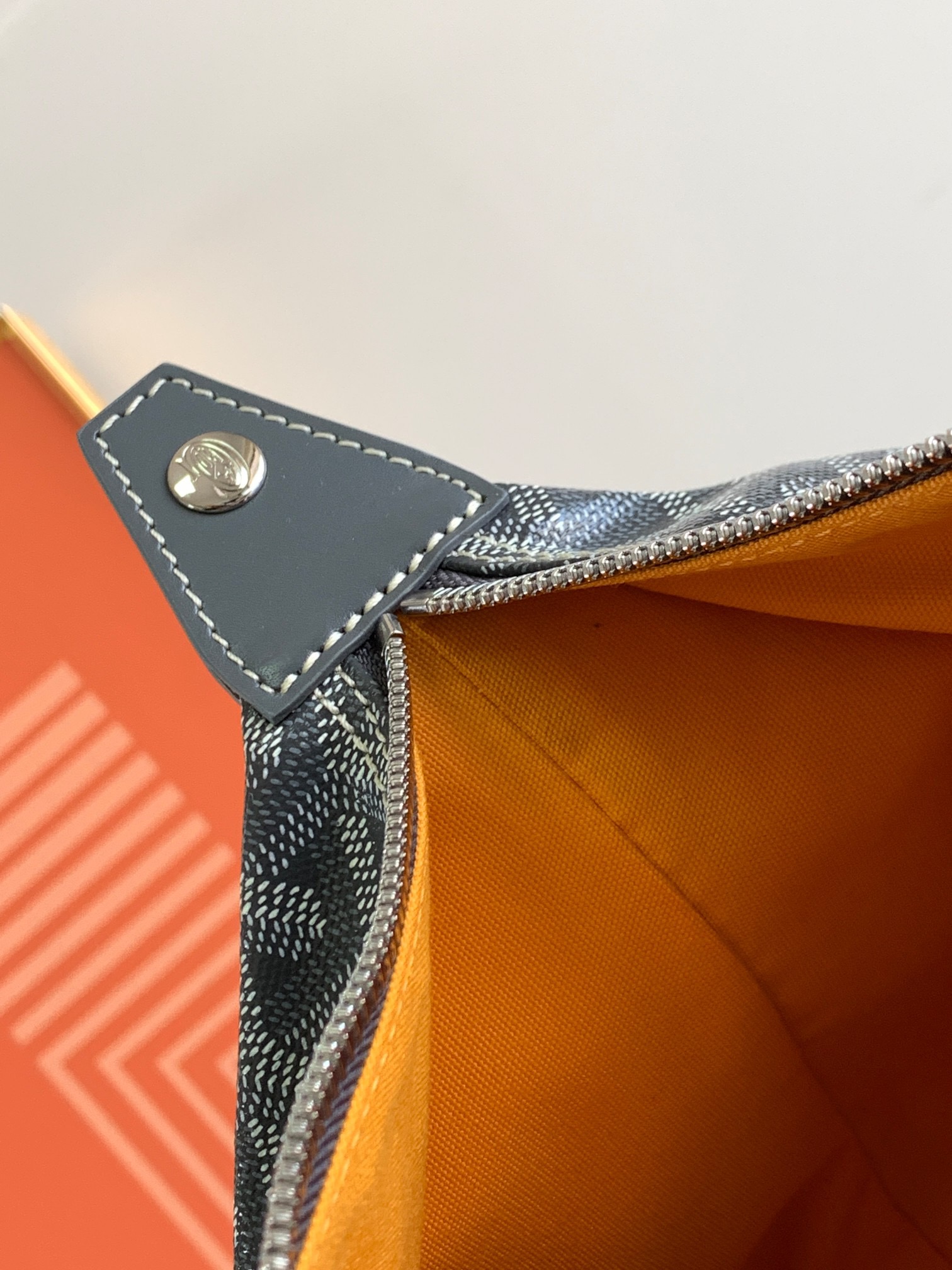 고야드 보잉 25 백 그레이