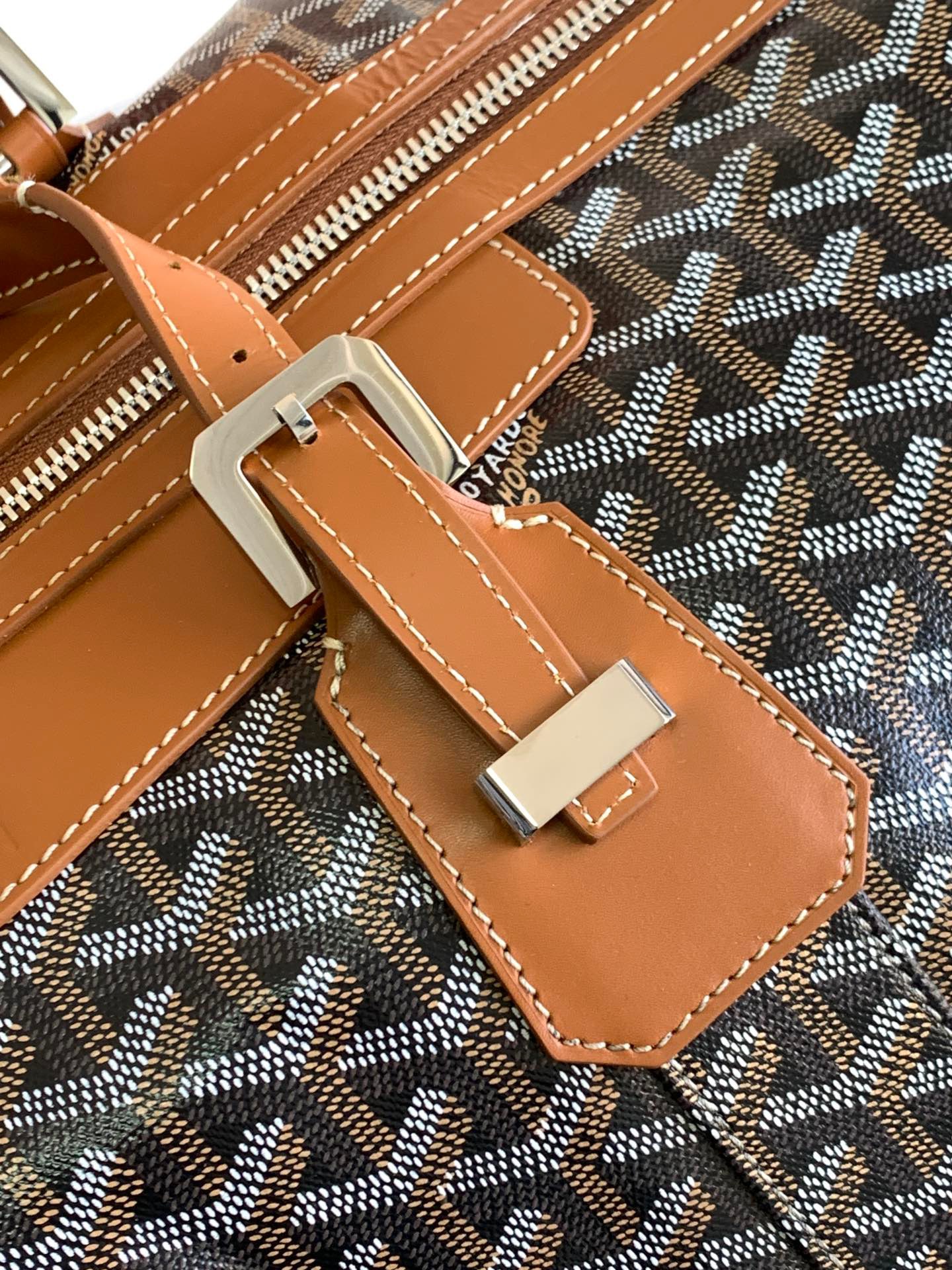 고야드 모노그램 트래블백 블랙 탄